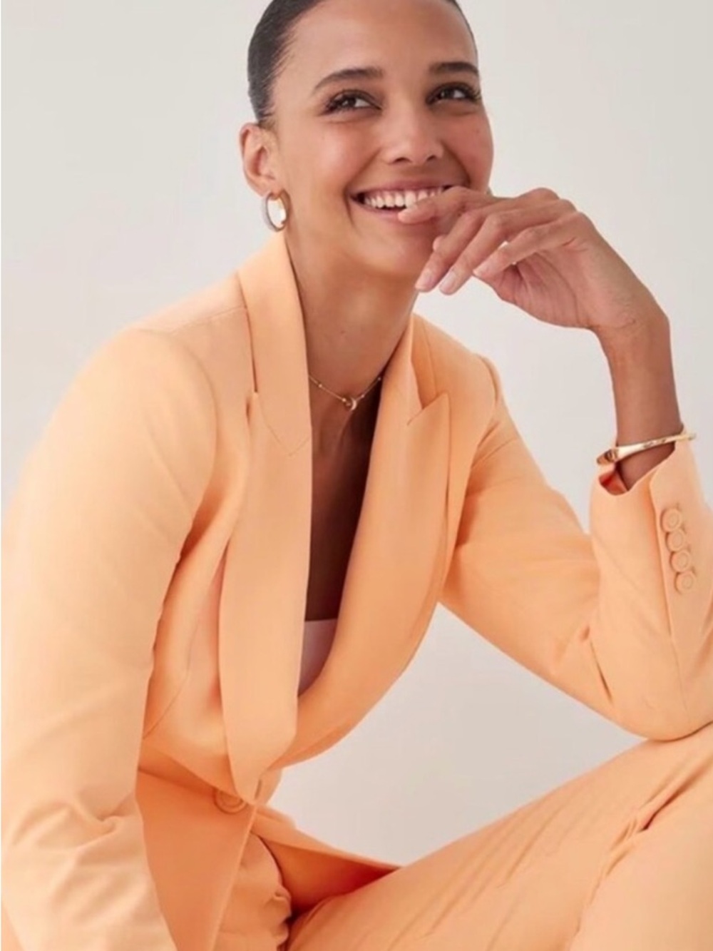 White House Black Market Peach
Ray of Light Single-Button Tailored Blazer - Picture 7 of 7